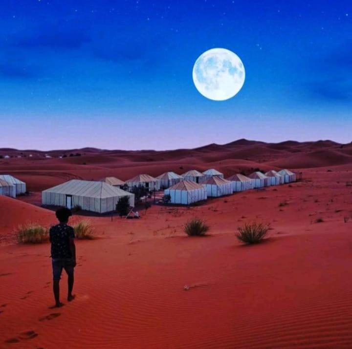 Merzouga Top Luxury Camp Exteriör bild