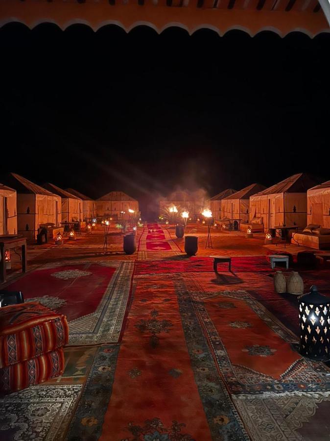 Merzouga Top Luxury Camp Exteriör bild