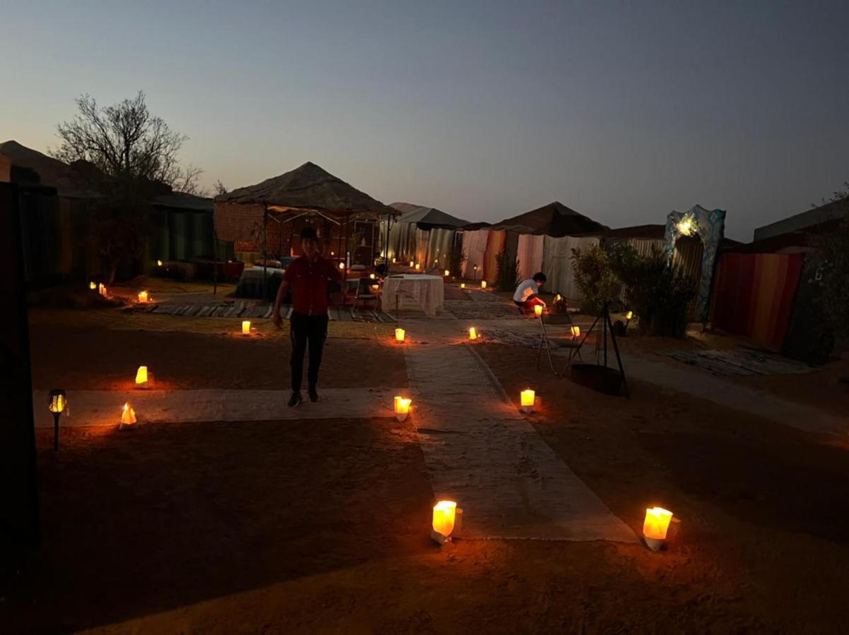 Merzouga Top Luxury Camp Exteriör bild