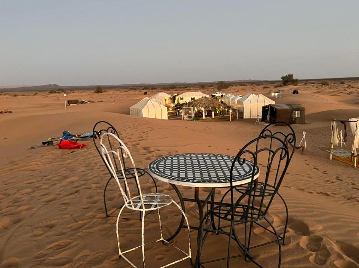 Merzouga Top Luxury Camp Exteriör bild