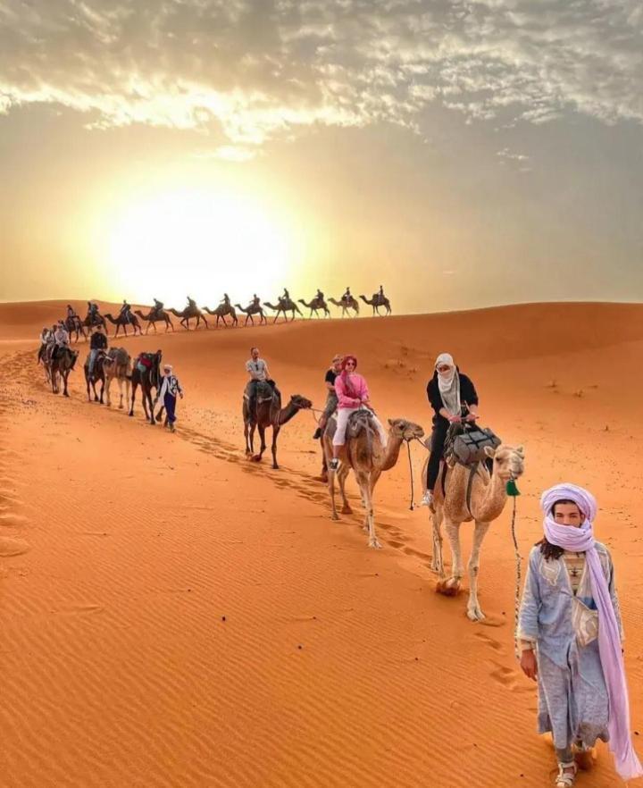Merzouga Top Luxury Camp Exteriör bild